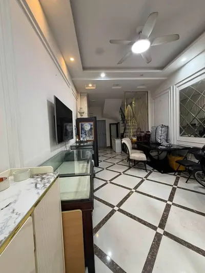 Cho thuê nhà ngõ ô tô 156 hồng mai, bạch mai hai bà trưng, 60m x 5 tầng full đồ, giá 15 triệu