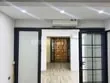 Cho thuê căn hộ tầng 1 - tập thể đại học ngoại thương phố chùa Láng.