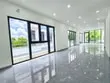 Cho thuê tòa nhà 1 hầm 4 tầng, Khu Đông Thủ Thiêm, 160m², giá 65tr/th