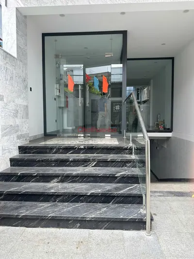 Mặt bằng kinh doanh - showroom văn phòng
