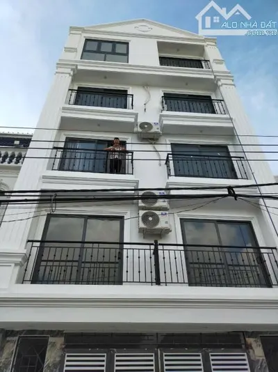 Bán tòa chung cư mini trung tâm dương đông-phú quốc, 160M2 dòng tiền 80TR/tháng