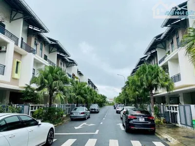 Nhỉnh 6 tỷ , sở hữu nhà ô tô tránh , LK visip Từ Sơn .