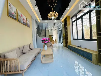Chủ ngộp giảm 400TR bán villa sân vườn 288m² nở hậu 8.4m