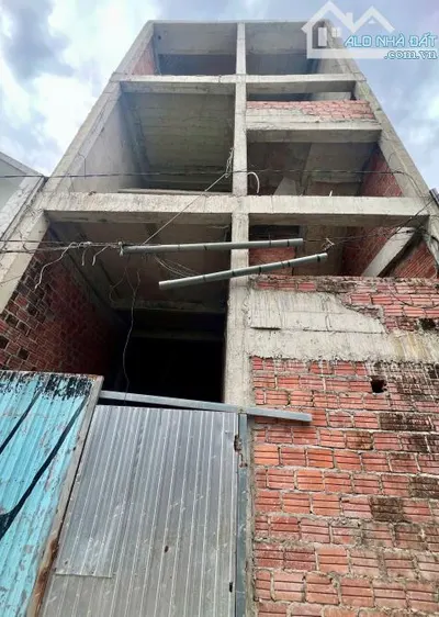 Nhà thô 3 tầng 7 phòng ngủ, kiệt 33 an dương vương, phù hợp làm homestay - phòng trọ