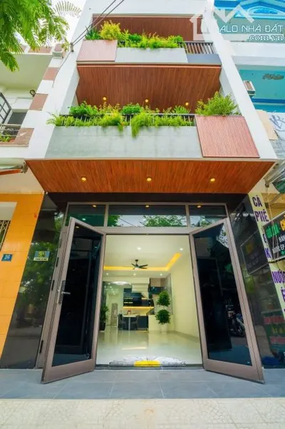 Mình cần bán nhà 3 tầng hiện đại đường phùng tá chu
