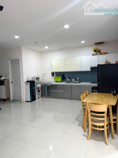 Chuyển nhượng: căn hộ tầng 2 monachy 82M2 đã có sổ, pháp lý chuẩn chỉnh