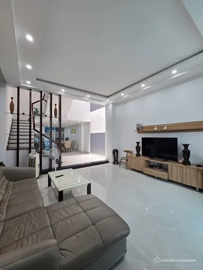 Cho thuê nhà riêng: cho thuê nhà 3 tầng – khu euro villa 1