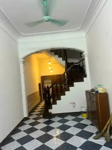 Cho thuê Nhà Ngõ Văn Hương - Đống Đa 35M² 4 Tầng 4 Ngủ - Nội