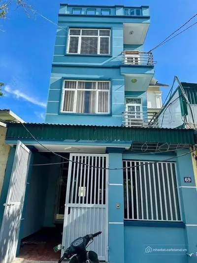 Cho thuê phòng trọ: Cho thuê phòng trọ: Gần đường sông