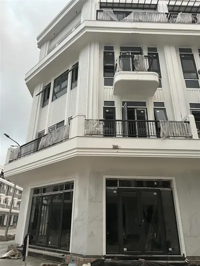 Cần bán gấp căn góc 3 mặt tiền tại dự án him lam, ưu tiên cho khách mở cửa hàng, văn phòng