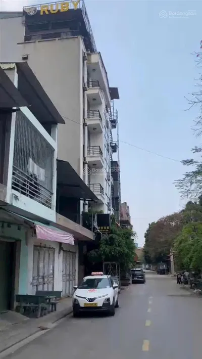 Chỉ 1.67 tỷ 1 sở hữu ngay miếng đất mặt tiền 89.8m2, tặng nhà trên đất