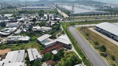 Bán đất xây trọ sát khu công nghiệp vsip quảng ngãi dt 10m *28m 1 tỷ 390 ngay làng trọ