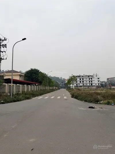 Chính chủ gửi bán lô đất đẹp sau lưng uỷ ban xã phật tích