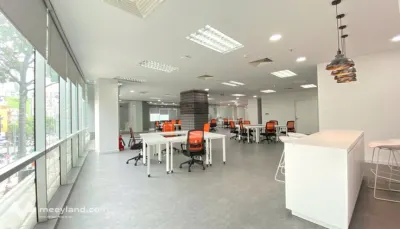 Cho thuê văn phòng tòa nhà Quận 1 diện tích 350m2 full nội thất mới đẹp