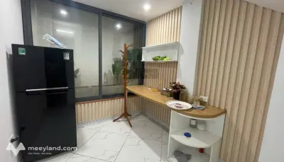 Cho thuê mặt bằng văn phòng hoặc kinh doanh với diện tích ~100m²/1 sàn.