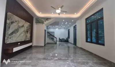 Chủ nhà lầy lội cần bán gấp căn nhà góc 2 mặt tiền siêu đẹp tại Lương Tài, Bắc Ninh
