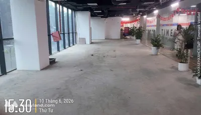 Cho thuê văn phòng Gold Season. Diện tích 1000m2, có cắt linh hoạt. Liên hệ: 034••••45