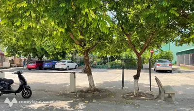 Nhà 3 tầng hiện đại tại Quang Trung, Thái Bình, cổng riêng