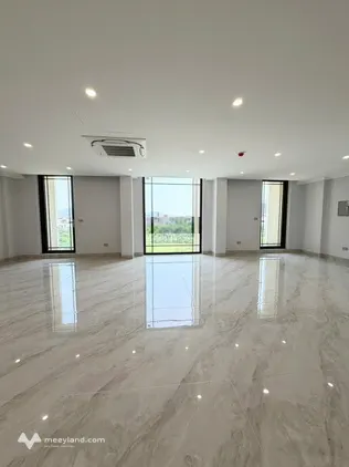 Cho thuê văn phòng 160m² tại Võ Cường, Bắc Ninh, giá 20 triệu VND, mới tinh có thang máy, PCCC