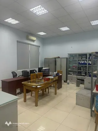 Cho thuê văn phòng nguyên căn cạnh Suối Tiên, TP. Thủ Đức