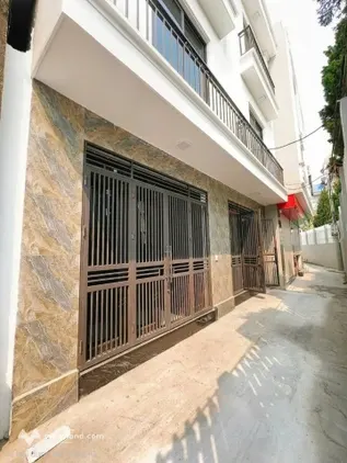 Nhà 3 tầng Trần Lãm xinh xắn, giá yêu thương chỉ 1,7 tỷ