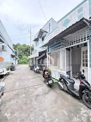 Cho thuê nhà 2 phòng ngủ xinh xắn tại hẻm 51 đường 3/2, Ninh Kiều