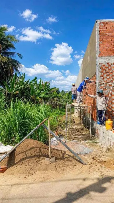 Nền 4,5X18M thổ cư lộ oto kế sân bay cần thơ: 650triệu!