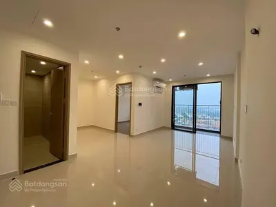 Chủ nhà cần bán căn 2pn, ban công đông nam, tầng trung phân khu kyoto, vinhomes star city