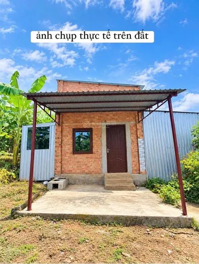 Hoà phú tp bmt dt 2000m2 sẵn nhà cấp 4 đầy đủ điện nước full cà phê cho thu view sông mát mẻ