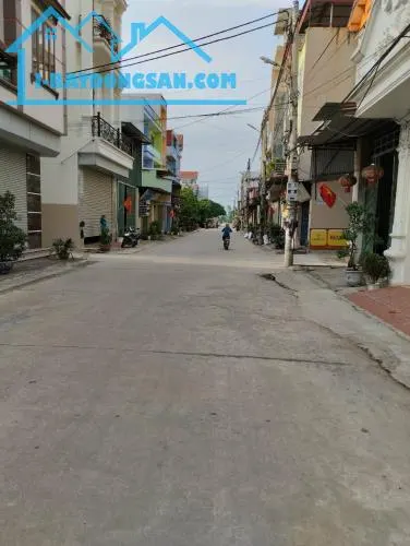 B,a,N nhà - kim bảng - hương mạc - TP từ sơn- 71M2.- MT6,15M - 4tầng - 1 tyxx
