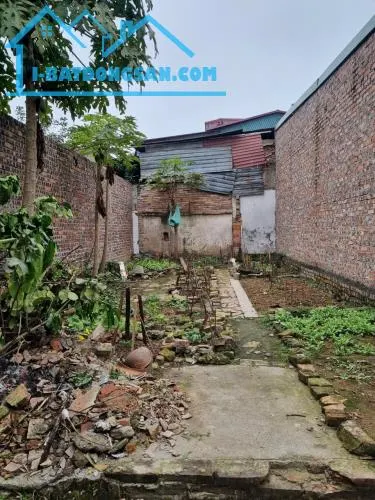Cc cần bán lô đất đẹp view công viên Nguyễn Văn Cừ 100m2 x 5m - giá 1.2 tỷ xx