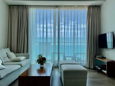 Bán condotel 33,8 m2 tại Cát Bà, Hải Phòng, view biển đẹp, giá từ 2.15 tỷ