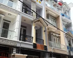 Cho thuê căn đường Phan Huy Ích, đúc 3 tấm, 4PN 3WC, hẻm 8m, giá 12 tr/tháng. LH 0385 999