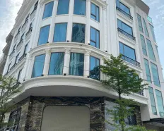 Cho thuê nhà Hoàng Văn Thái - Quận Thanh Xuân. 135m2, 8 tầng, 1 hầm, Thông sàn, thang máy 70tr