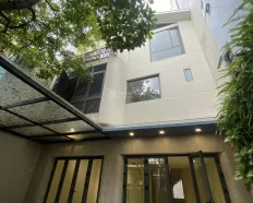 Cho thuê nhà ngang 6m, dài 20m, 1 trệt 3 lầu 343C Hoa Lan, Phường 2, Phú Nhuận