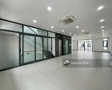 Văn phòng 7x17m (100m²) Vạn Phúc. Sàn trống, thời gian tự do, máy lạnh, thang máy, hầm xe chỉ 14tr