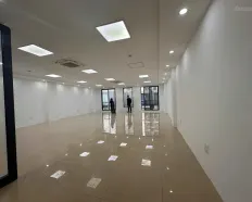 Cho thuê sàn văn phòng 150m2 giá 28tr tại Nguyễn Tuân, vuông sàn, căn góc đẹp, liên hệ chính chủ