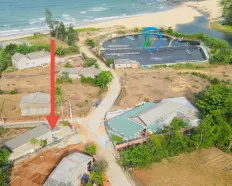 Nhà vườn cách biển 50m, 420m2 có 360m2 thổ cư, đường 8m cách biển chỉ 50m
