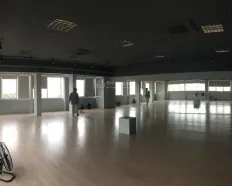 Cho thuê văn phòng phố Đại La, Hai Bà Trưng, Hà Nội. DTSD 240m2, thông sàn, giá 53tr/tháng, xây mới