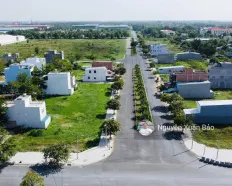 Chính chủ gửi bán 100m2 mặt tiền trục chính khu tái định cư An Hạ, gần cổng khu dân cư, giá 2,8 tỷ
