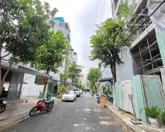 Bán đất MT Nguyễn Xuân Khoát DT 86m2 ngang 5m giá đầu tư