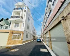 Nhà nguyên căn Quốc Lộ 13 - Hẻm ô tô gần Trung tâm Hành chính Hiệp Bình, Thủ Đức - Vào ở ngay