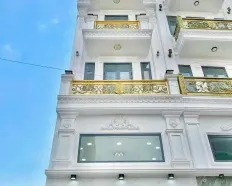 Nhà đẹp y hình 4 x 18 có 3 lầu 5pn 5wc sân thượng (gần Khu Tên Lửa)