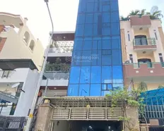 Văn phòng ngay Lê Văn Sỹ 40m2 giá 8,5 triệu tòa nhà văn phòng có sàn gỗ, cửa sổ thoáng mát