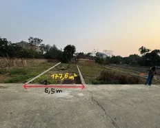 Cần bán đất tại thôn 2 xã Phú Cát, Hà Nội, full thổ cư