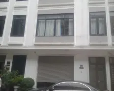 Cho thuê nhà mặt ngõ 28 phố Nguyên Hồng, diện tích 80 mét, mặt tiền 6 mét x 7 tầng nhà mới