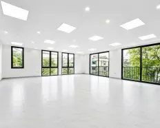 Siêu phẩm lô góc văn phòng 75M2 quan hoa 2 mặt thoáng, chỉ 15,5TR/tháng