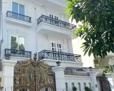 Cho thuê nhà hẻm 2 ô tô tránh nhau 489 Huỳnh Văn Bánh, Phường 13, Quận Phú Nhuận