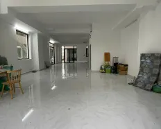 Tầng trệt 7x20m Vạn Phúc City vị trí đẹp, có hầm để xe giá chỉ 19 triệu