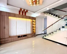 Cần chuyển nhượng nhà hai tầng DT 100m2 ngang 5m. Đường 7m5